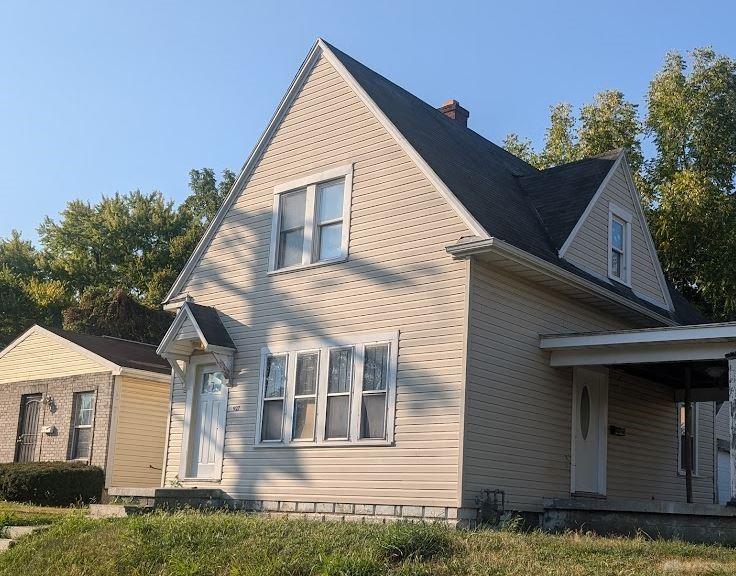 927 Maplehurst Avenue Property Photo