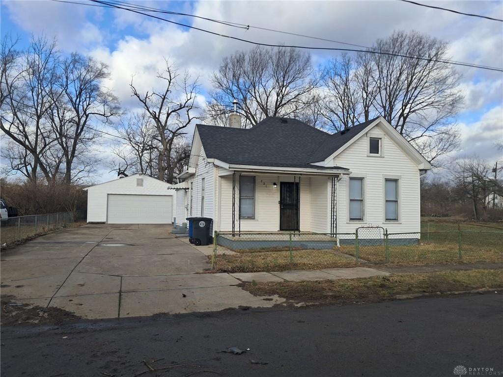 721 Kumler Avenue Property Photo