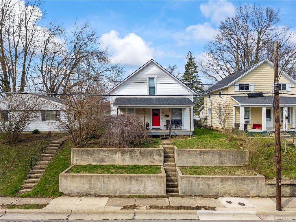 526 Campbell Road Property Photo