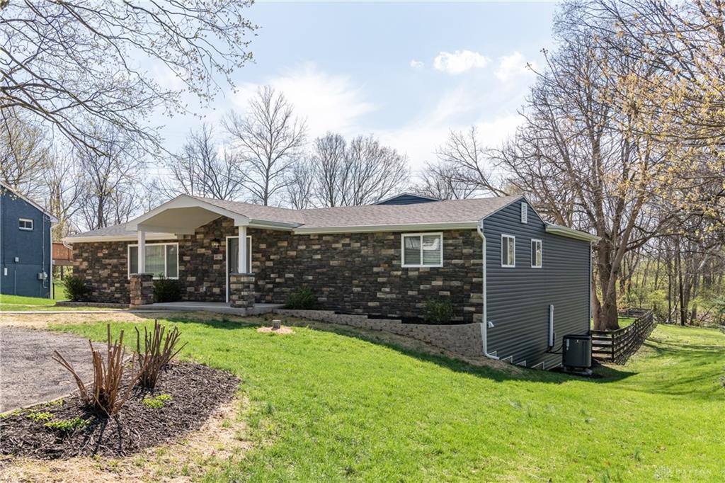 Beaver Brook Real Estate Listings Main Image