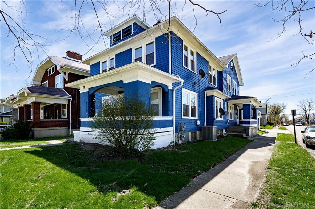 374 Kenwood Avenue Property Photo 1