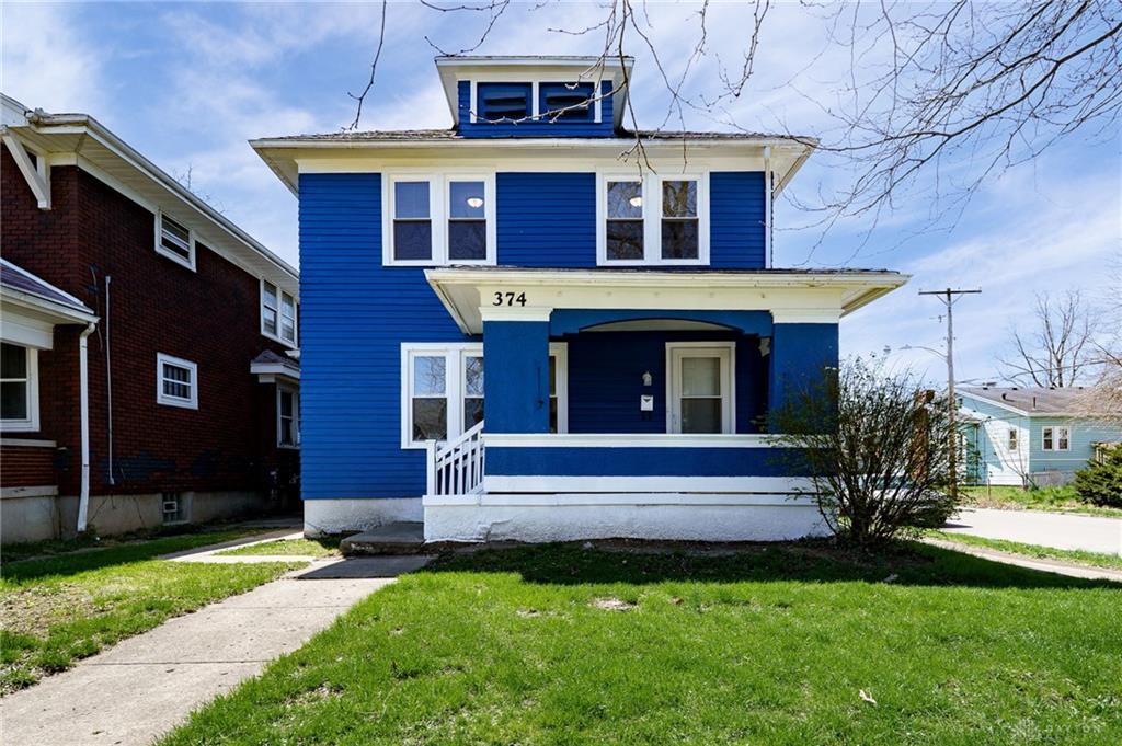 374 Kenwood Avenue Property Photo 2