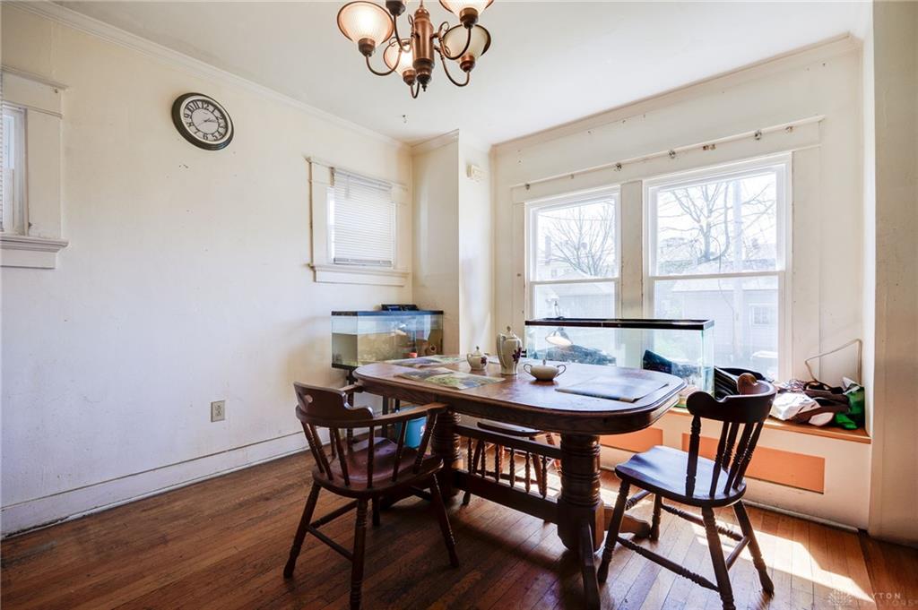 374 Kenwood Avenue Property Photo 22