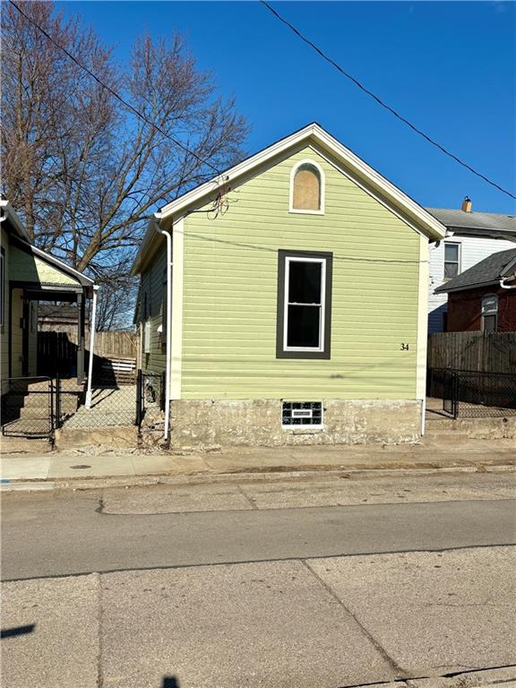 34 Morton Avenue Property Photo
