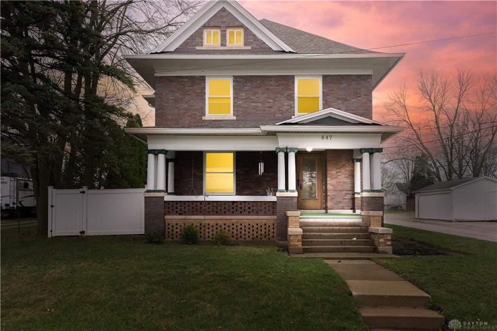847 E Court Street Property Photo