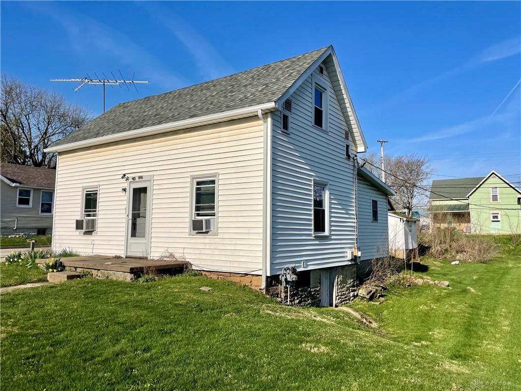 127 S Main Street Property Photo