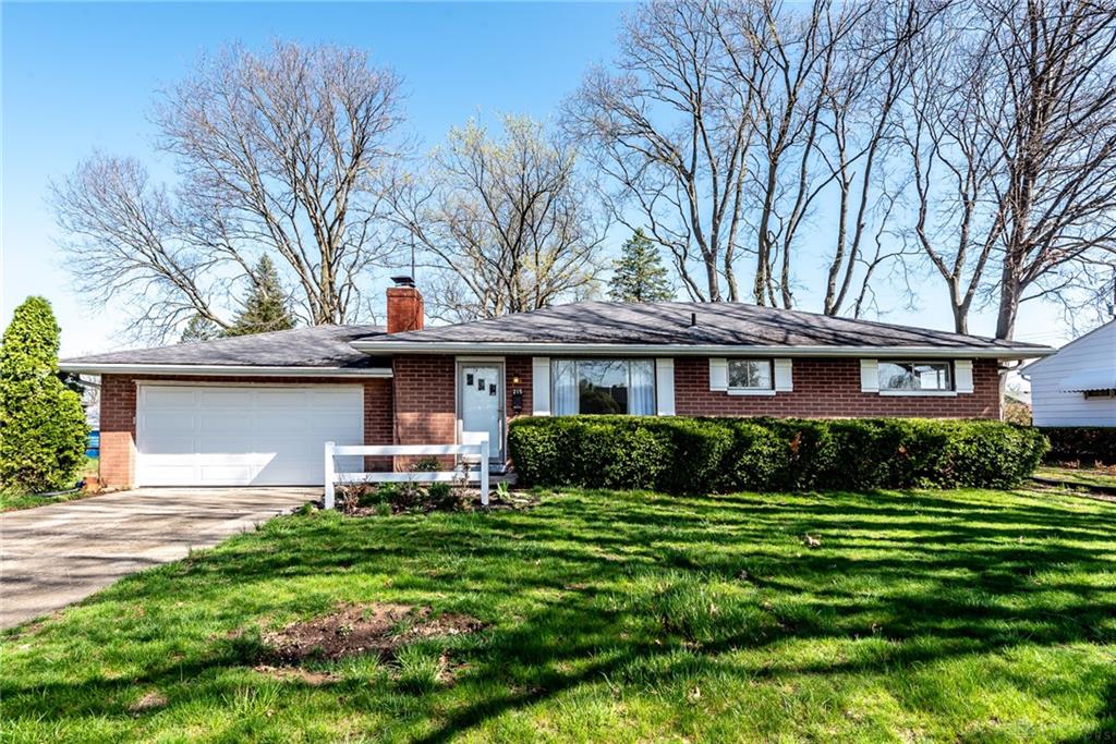 215 E Bryant Avenue Property Photo