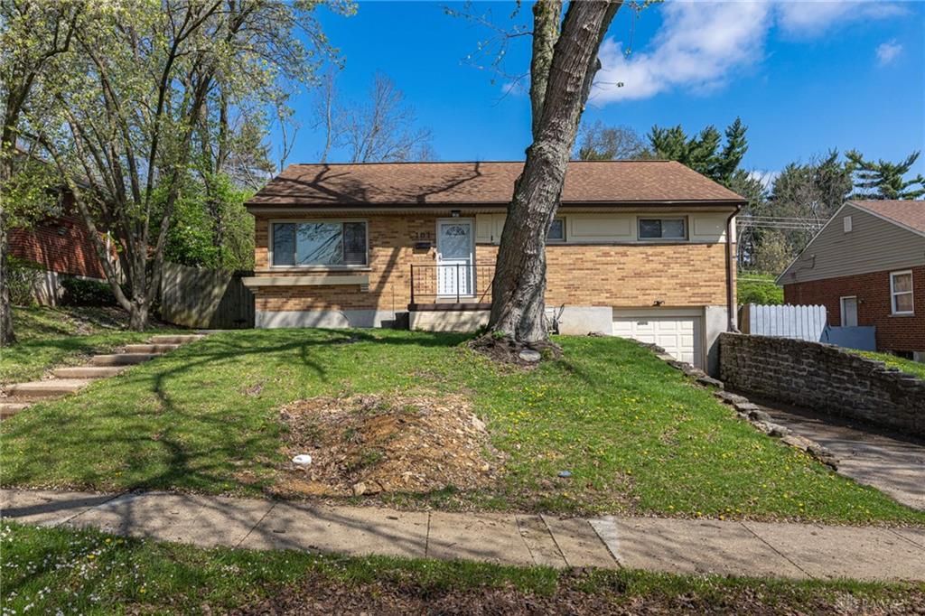 101 Ireland Avenue Property Photo