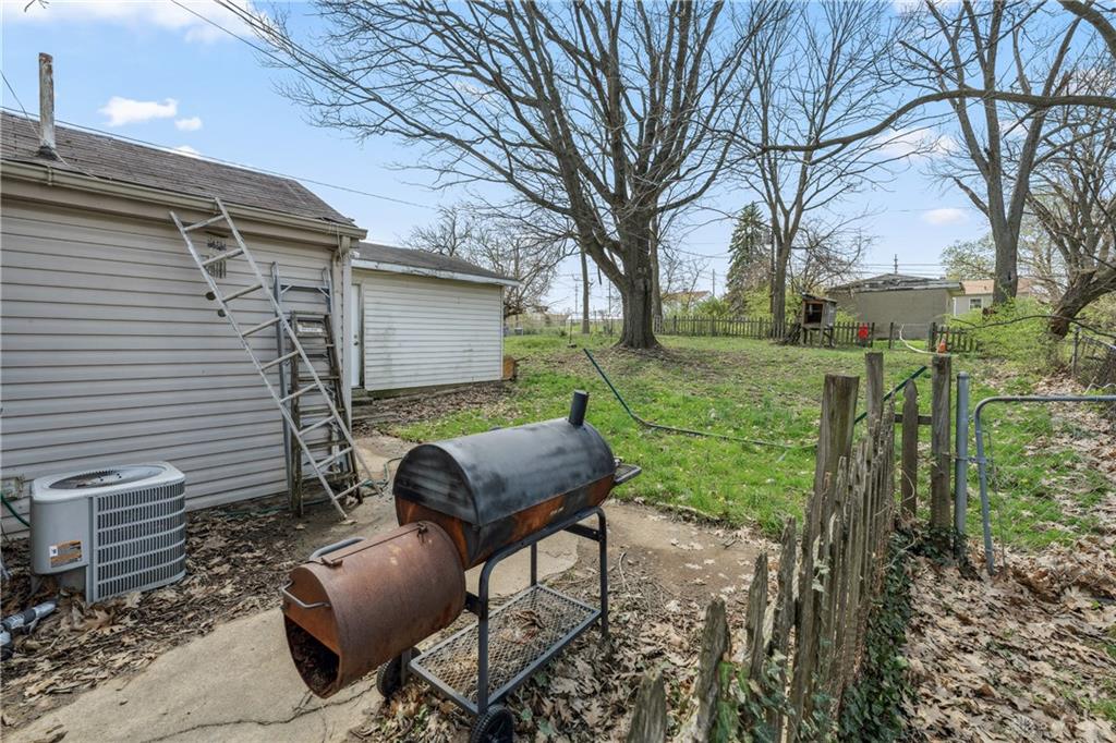 45 S Halloway Street Property Photo 16