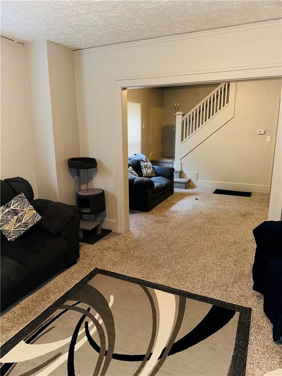 2708-2710 Wayne Avenue Property Photo 5