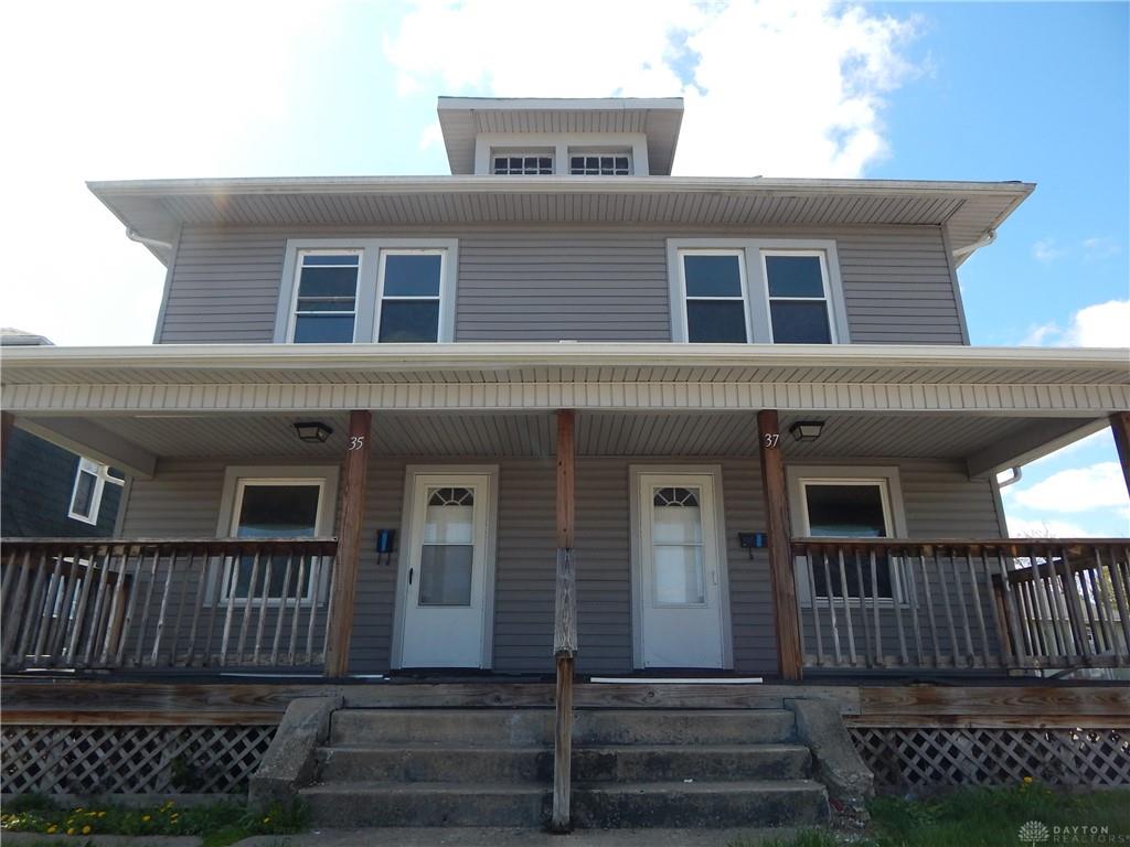 37 N Western Avenue Property Photo