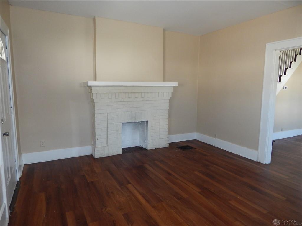 37 N Western Property Photo 2