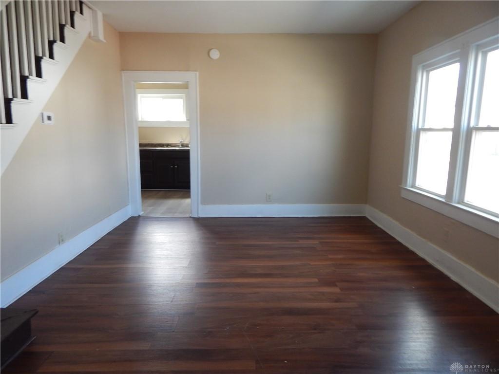 37 N Western Property Photo 4