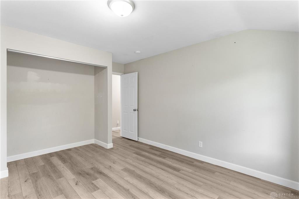 1153 King Richard Property Photo 20