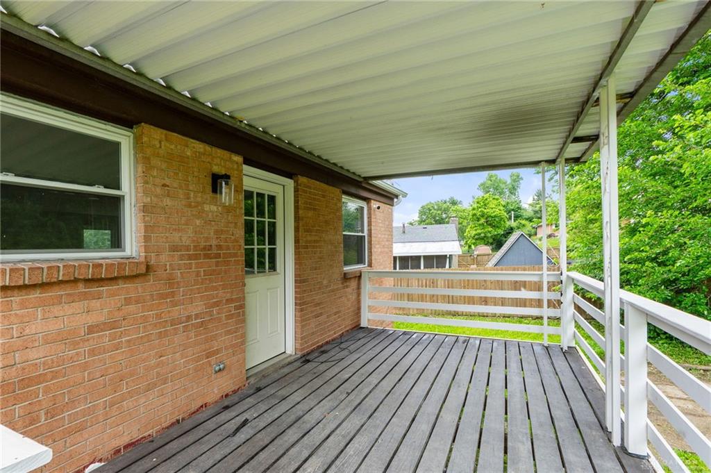 1153 King Richard Property Photo 40