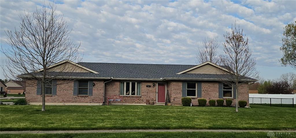 121 Meadowbrook Drive Property Photo