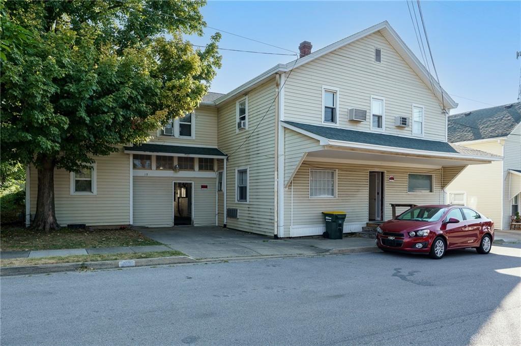 115 Sycamore Street Property Photo 2
