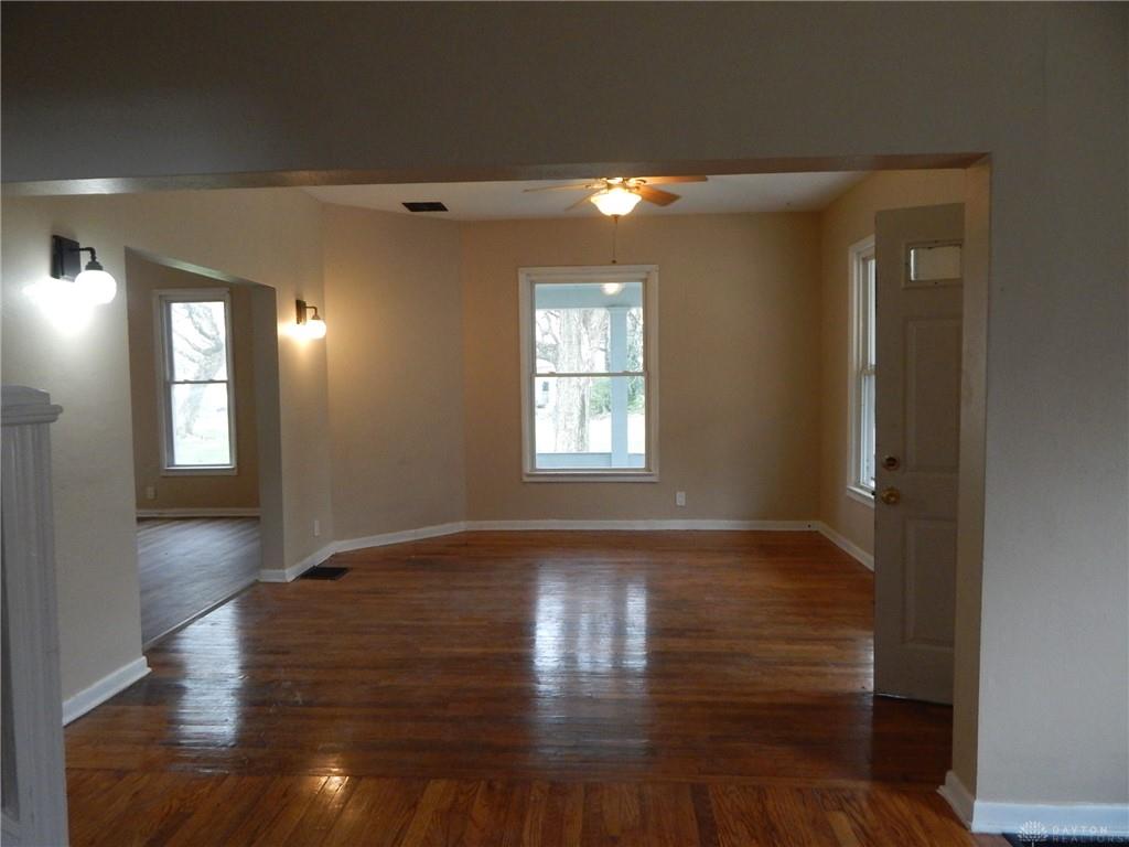 525 Dibert Property Photo 5