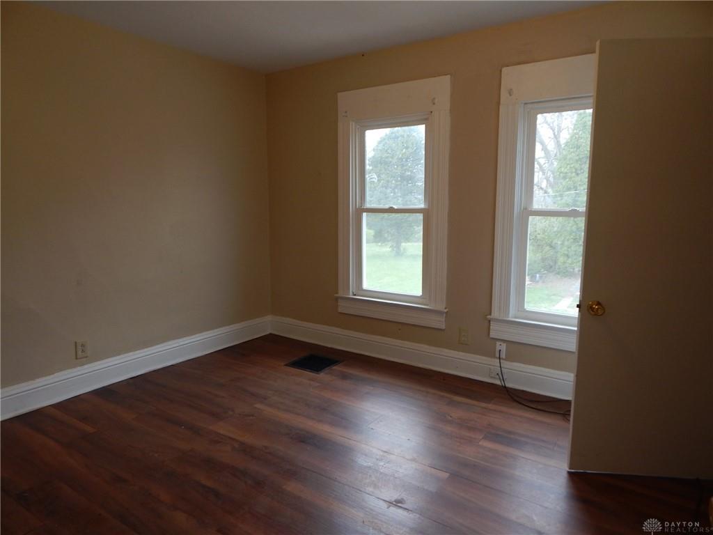 525 Dibert Property Photo 18