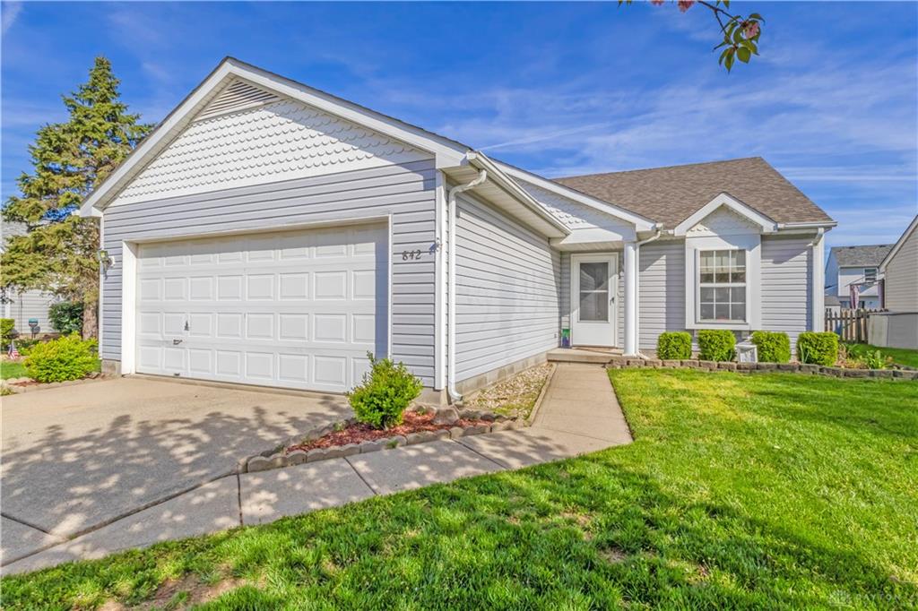 842 Somerset Ct Property Photo