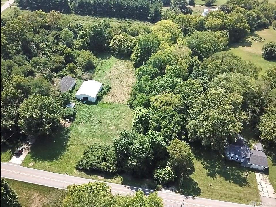 4025 Utica Road Property Photo