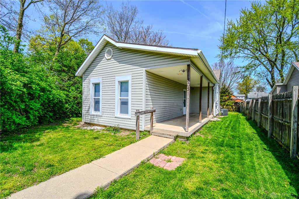 305 Herrlinger Way Property Photo