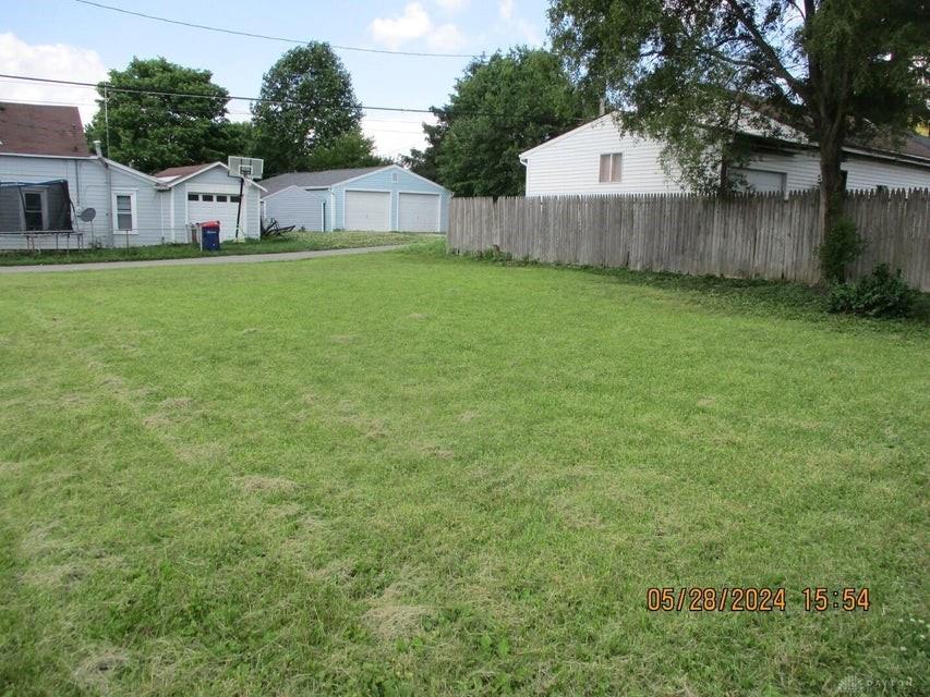715 Walker Street Property Photo