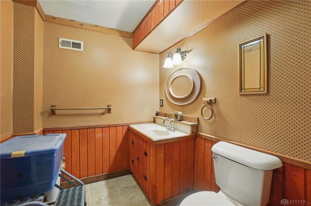 680 Suncrest Drive Property Photo 13