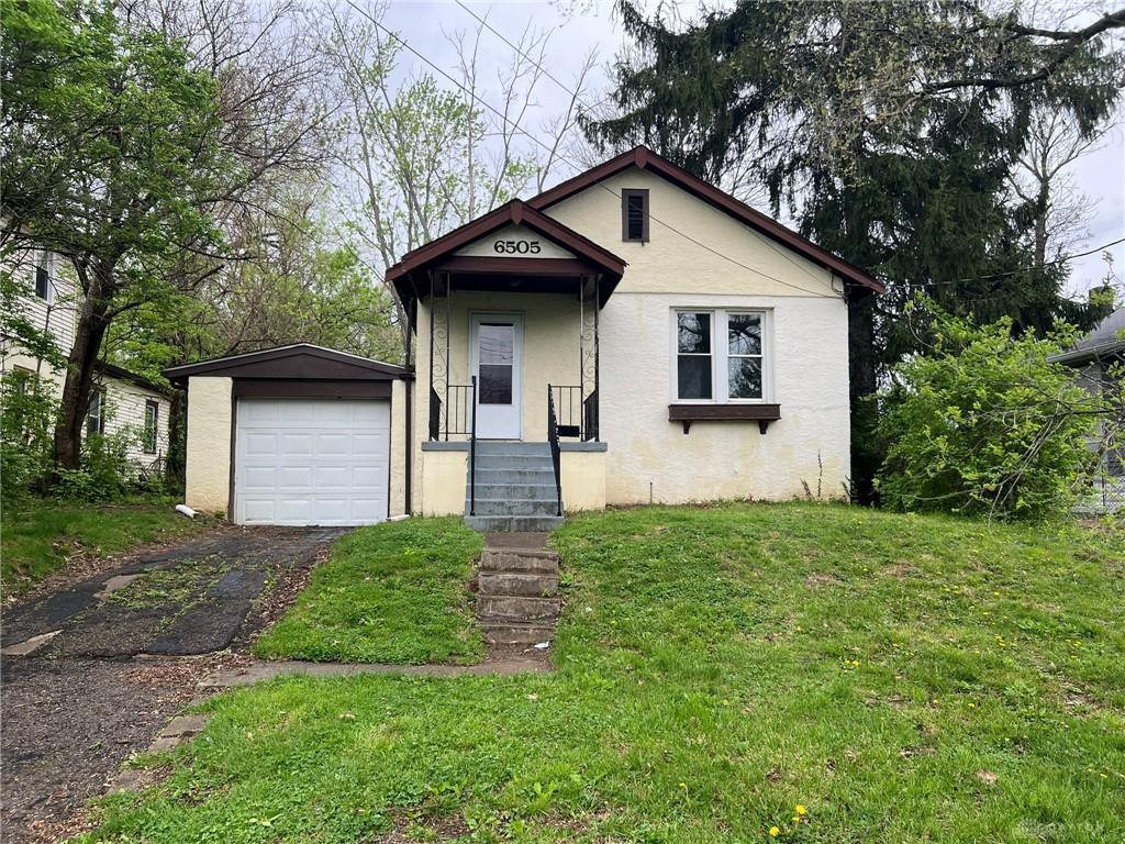 6505 Simpson Avenue Property Photo