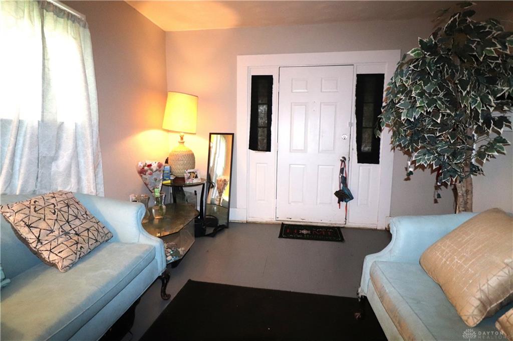78 Pointview Avenue Property Photo 3