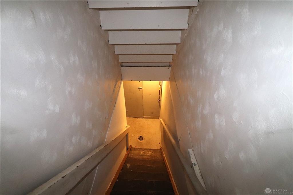 78 Pointview Avenue Property Photo 10