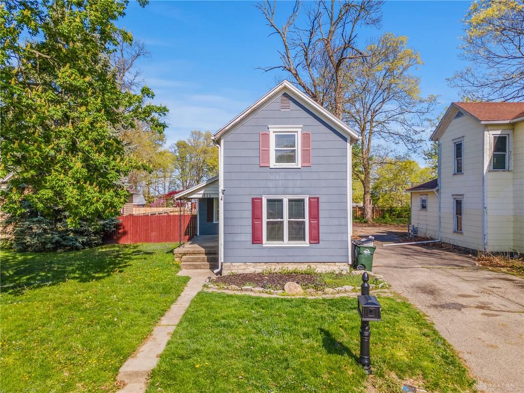 615 Summit Avenue Property Photo