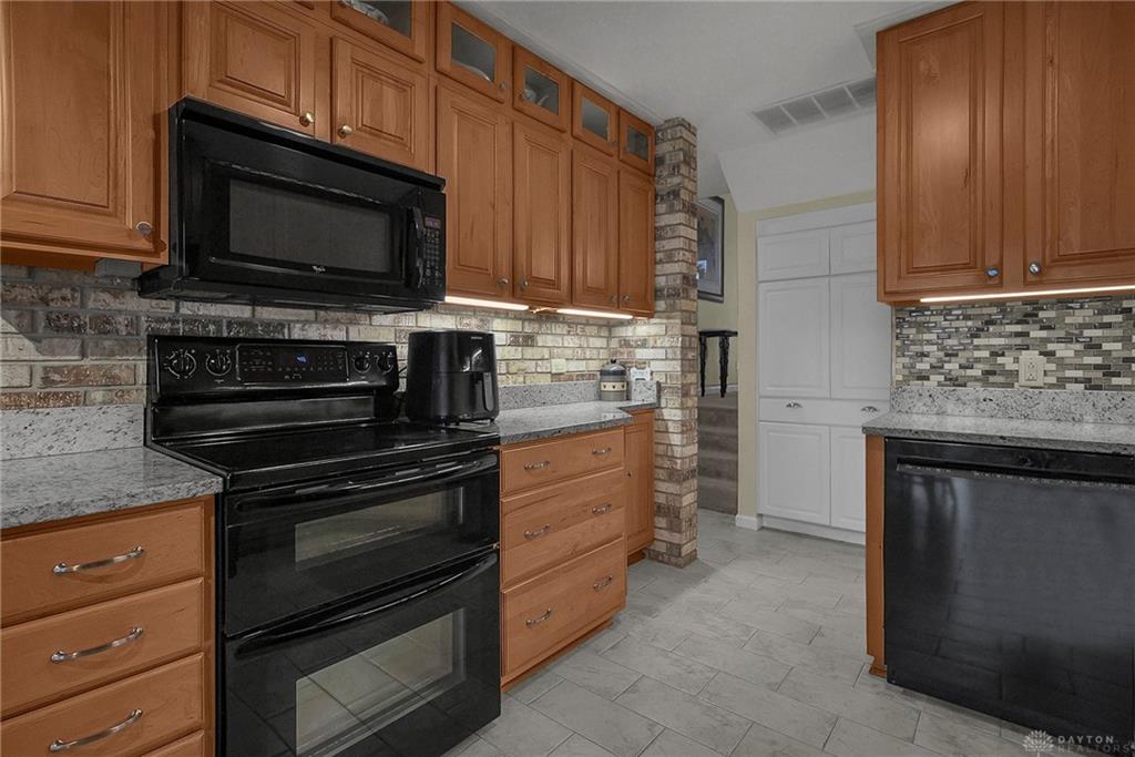 1395 Chickasaw Dr Nw Property Photo 57