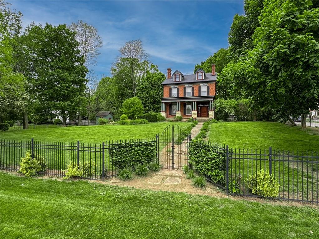 361 Upper Valley Pike Property Photo 1