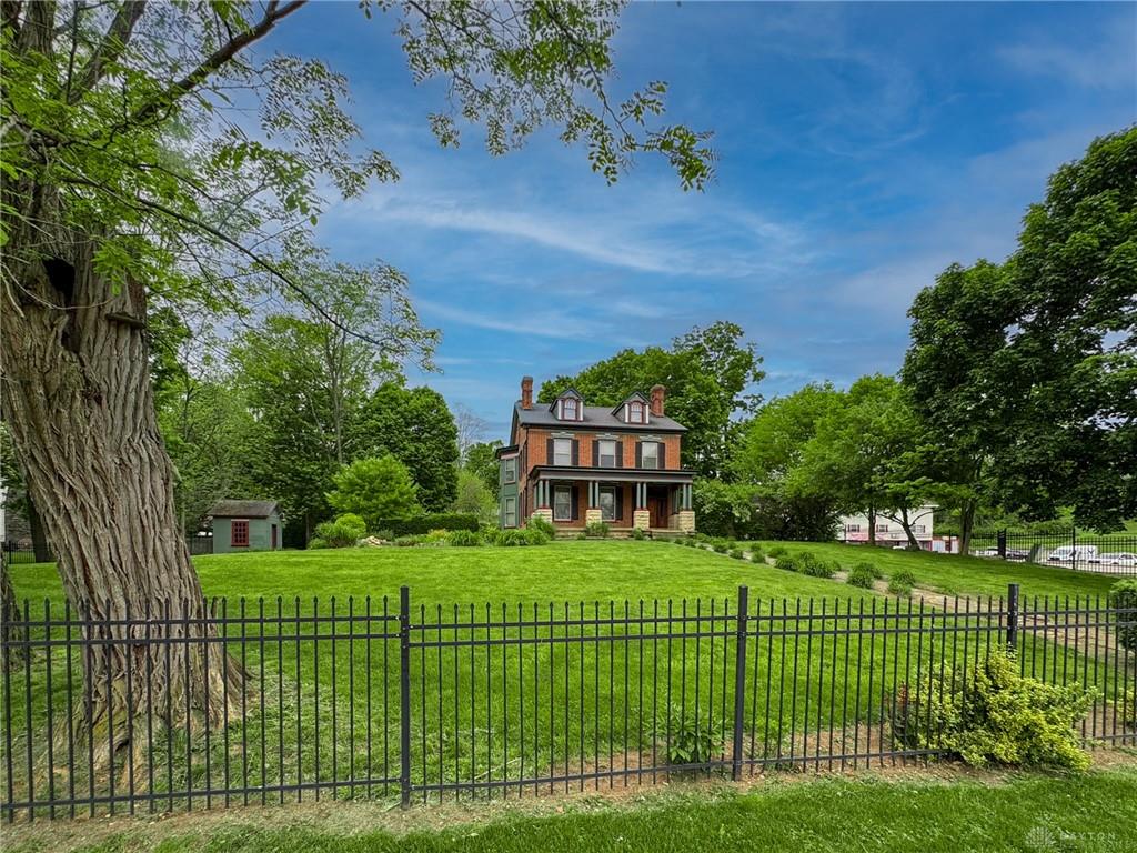 361 Upper Valley Pike Property Photo 2