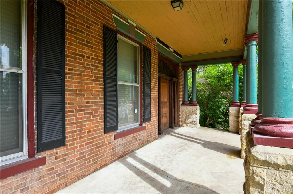 361 Upper Valley Pike Property Photo 8