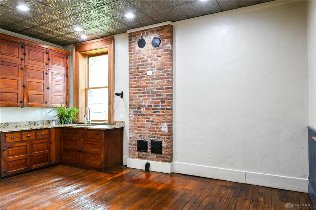 361 Upper Valley Pike Property Photo 33