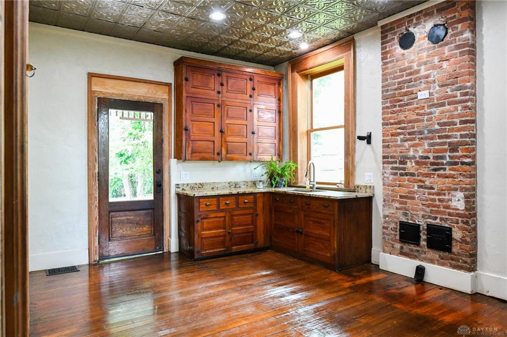 361 Upper Valley Pike Property Photo 34