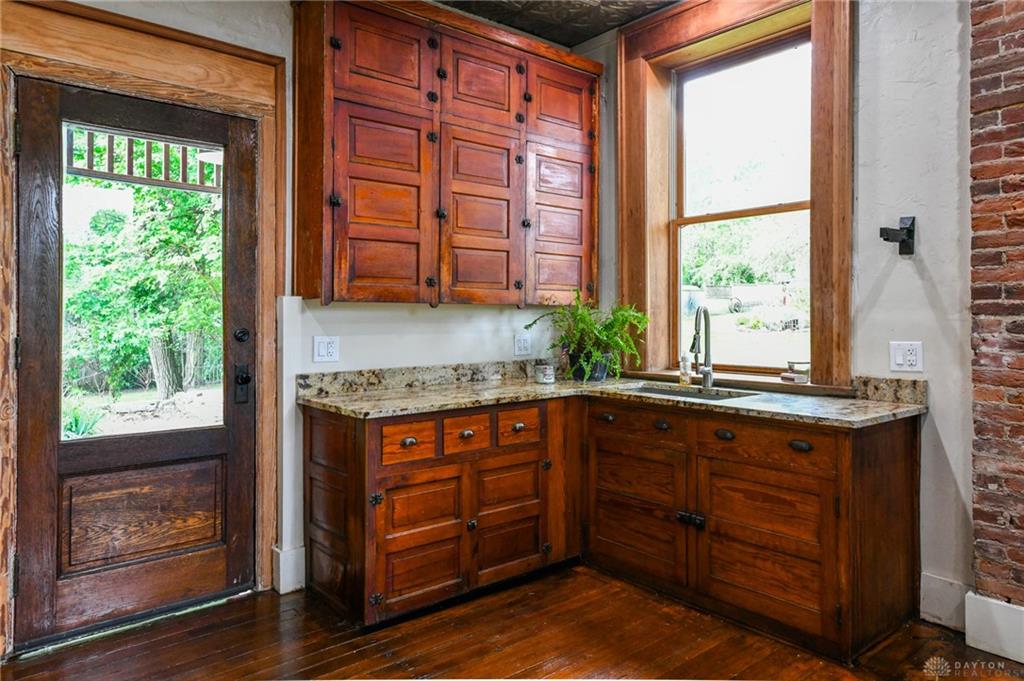 361 Upper Valley Pike Property Photo 36