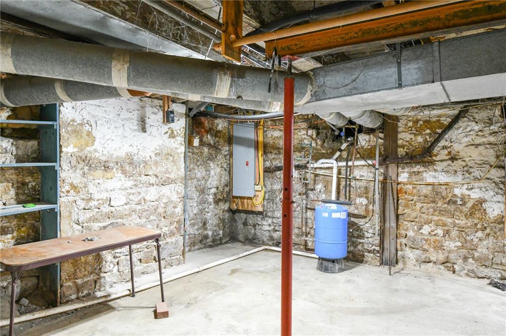 361 Upper Valley Pike Property Photo 69