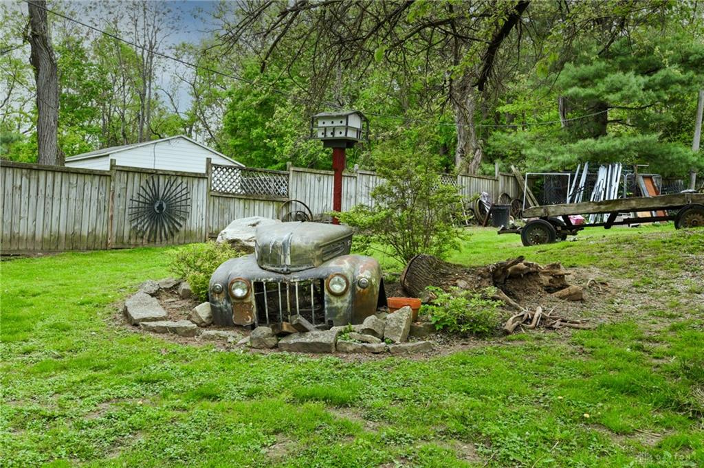 361 Upper Valley Pike Property Photo 82