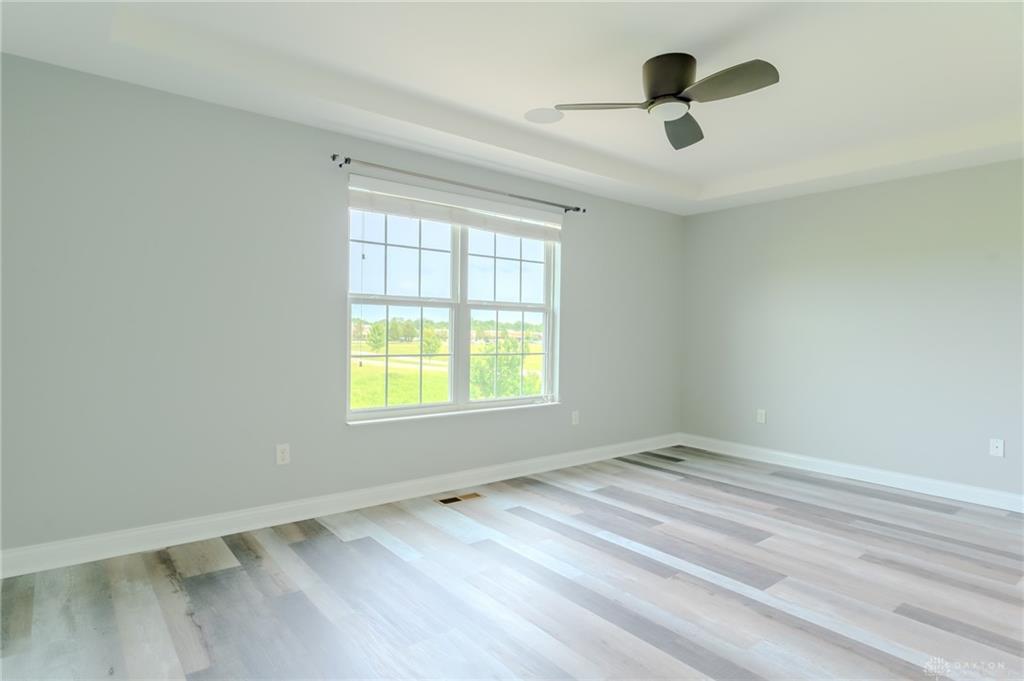 602 Brownstone Row Property Photo 17