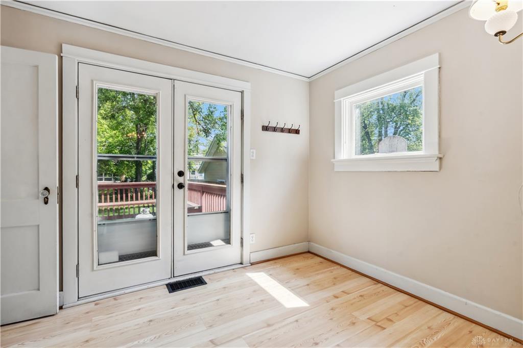 303 Hadley Avenue Property Photo 9