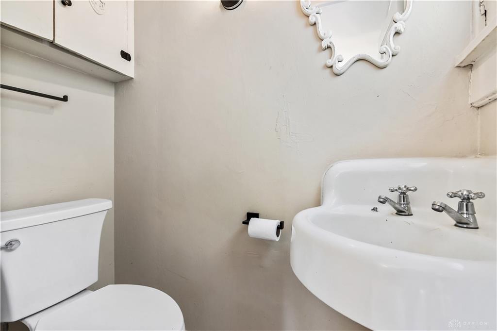 303 Hadley Avenue Property Photo 11