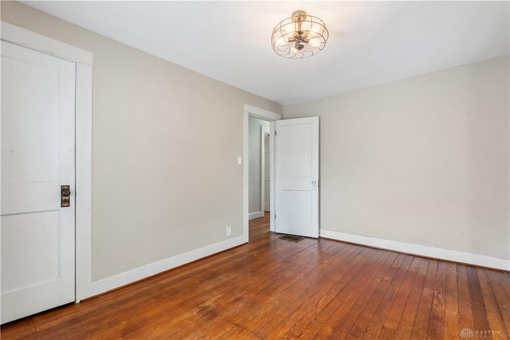 303 Hadley Avenue Property Photo 25