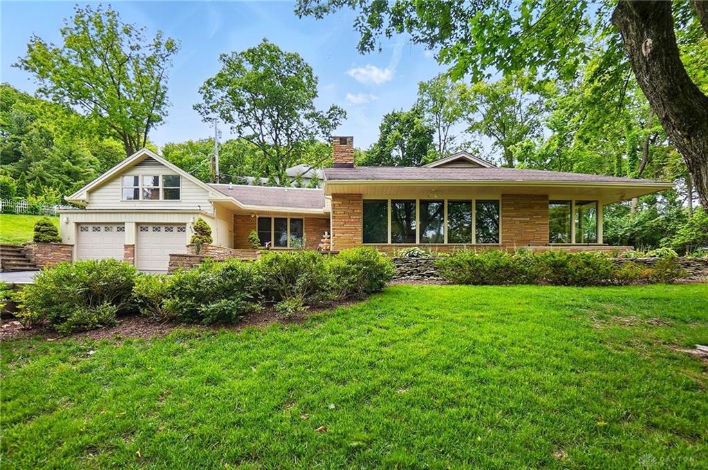 450 Ridgewood Avenue Property Photo 1