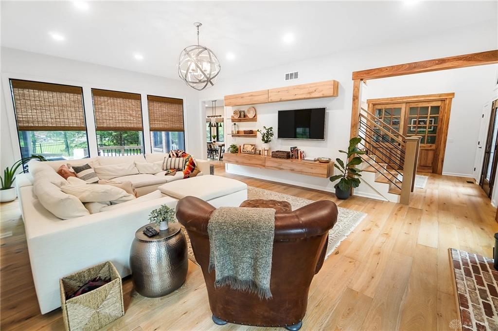 10612 Falls Creek Lane Property Photo 15