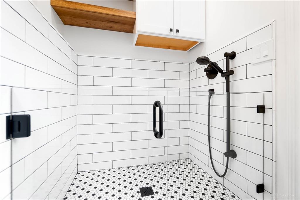 10612 Falls Creek Lane Property Photo 34