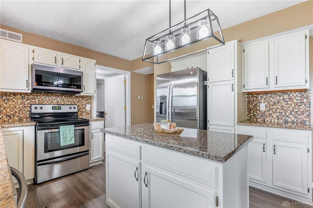 4333 Dobbin Cir Property Photo 4