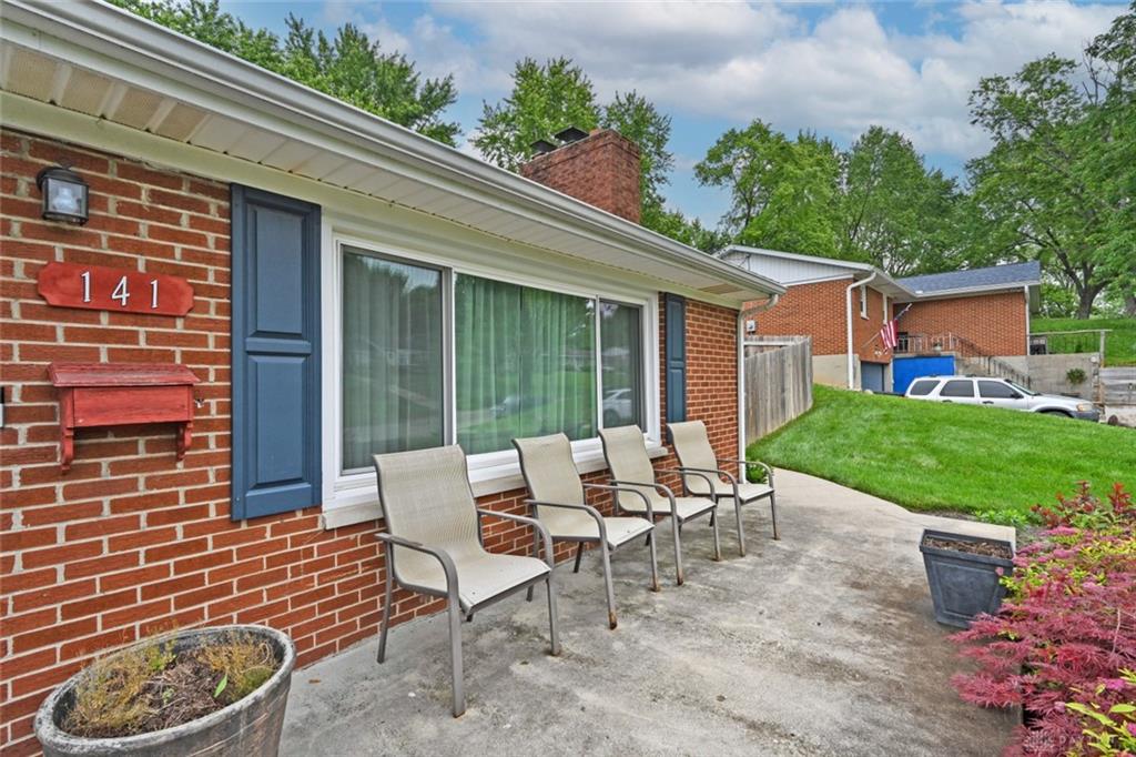 141 Arlington Avenue Property Photo 5